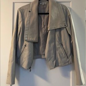⭐️ Gray faux leather motorcycle jacket